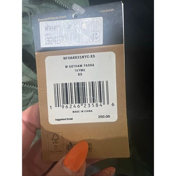 The North Face NWT Gotham Parka Thyme XS Coat Jacket 500 Fill - Picture 4 of 4